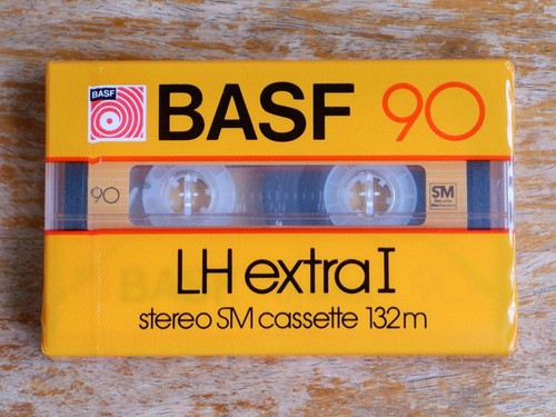 Basf extra del 1981 - basf, 90